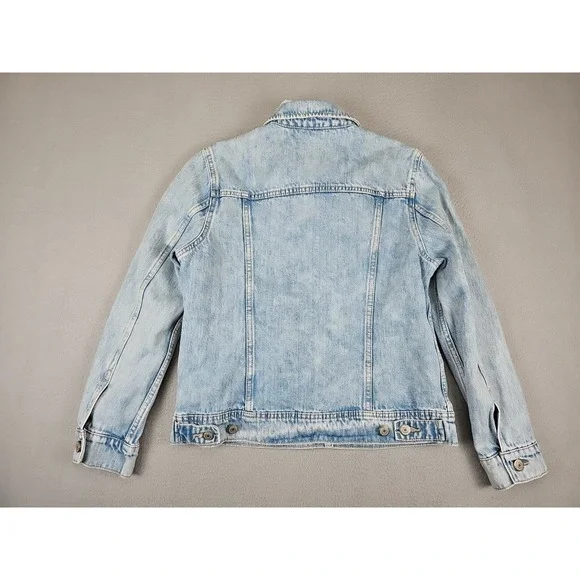 Old Navy Denim Jacket Women's‎ Medium Petite Light Blue Distressed Destructed - Picture 8 of 9